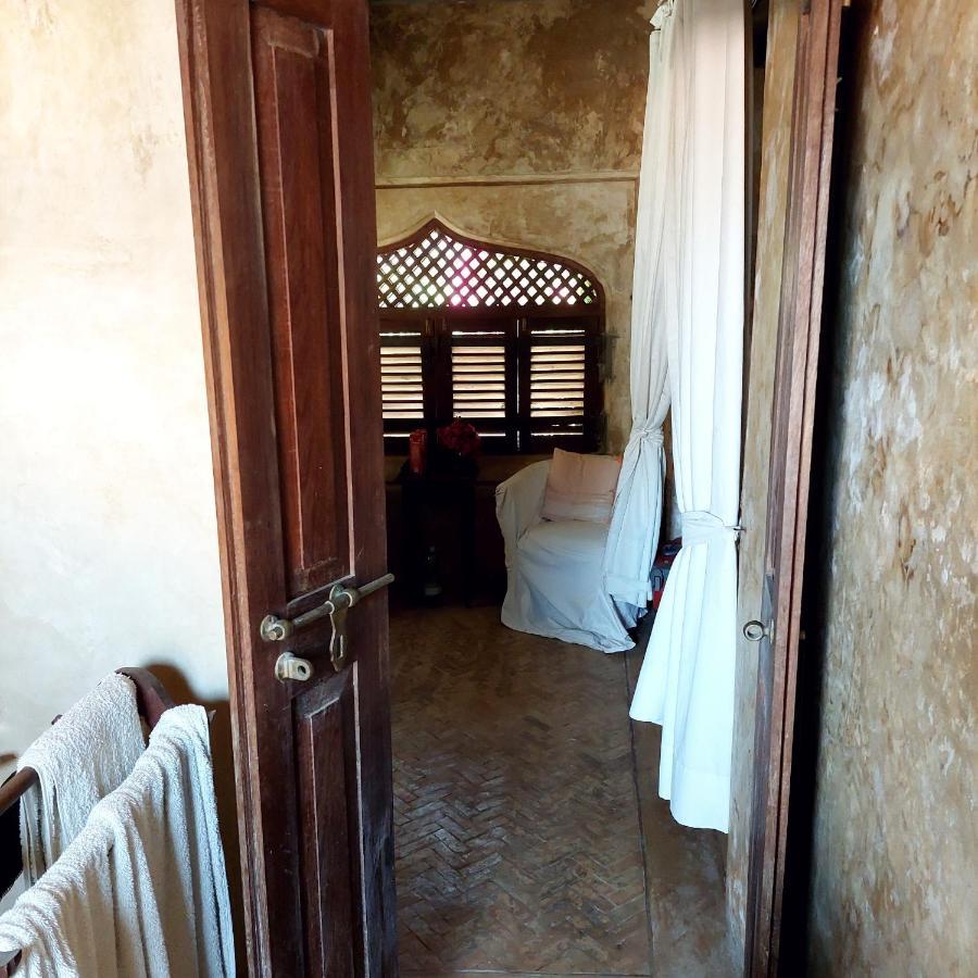 فندق Samaki House لامو المظهر الخارجي الصورة